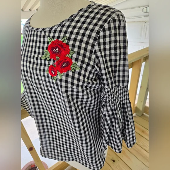 Valerie Stevens:Black and White Checkered Top with Red Floral Embroidery.  20 - Picture 4 of 6